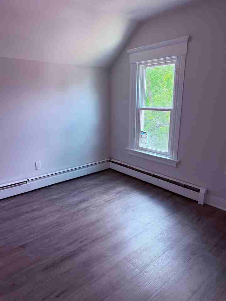 510 Whalley Ave #3rd - Photo 5 of 7