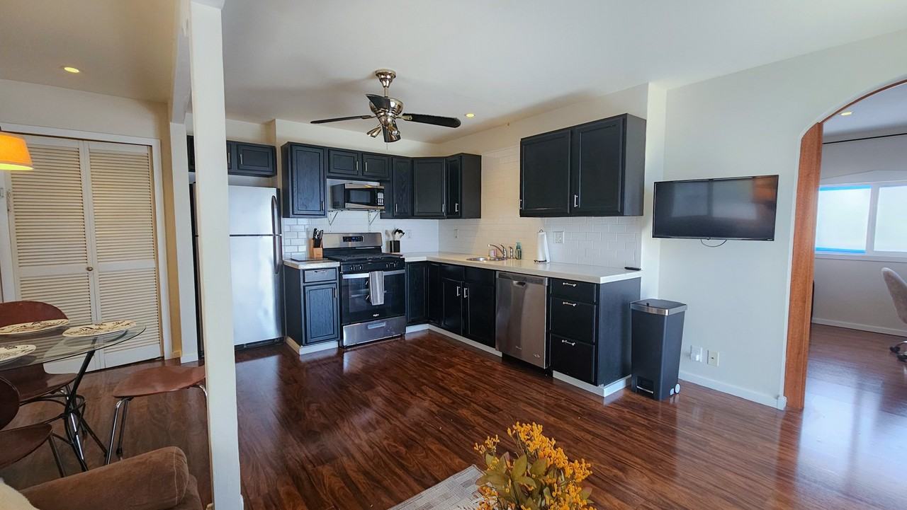 77-6510 Maile St #B - Photo 4 of 7