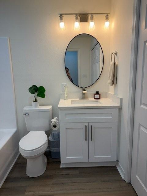 985 Middle Ln - Photo 5 of 13