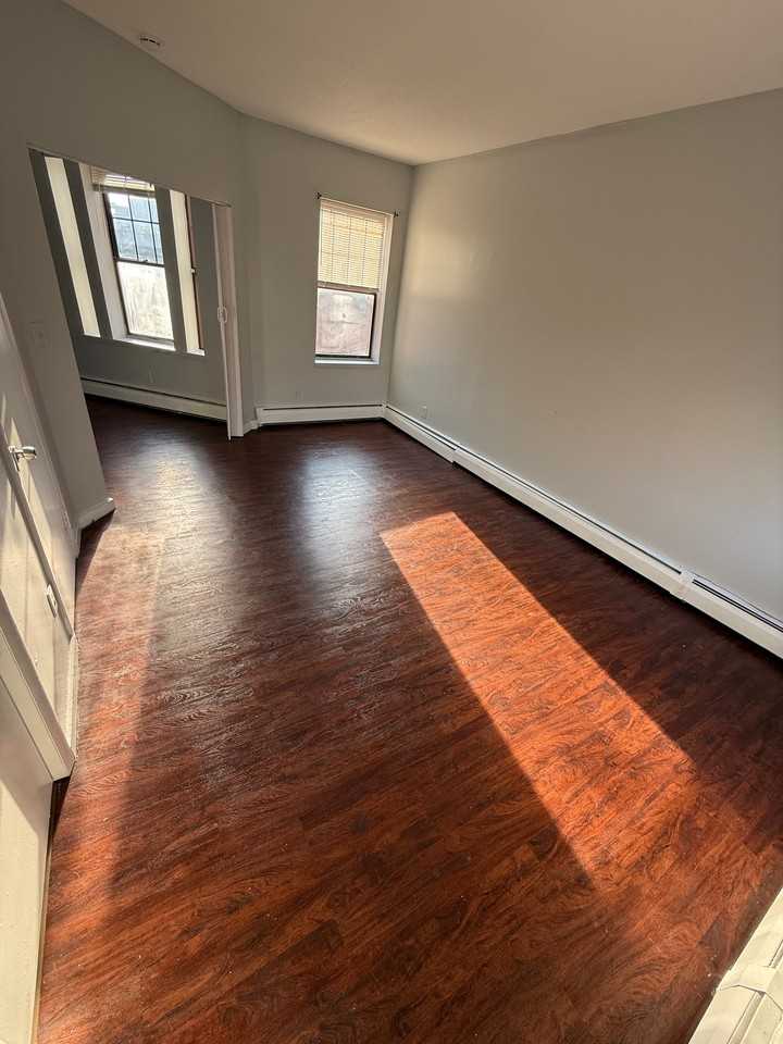 12 Congress St #401 - Photo 5 of 17