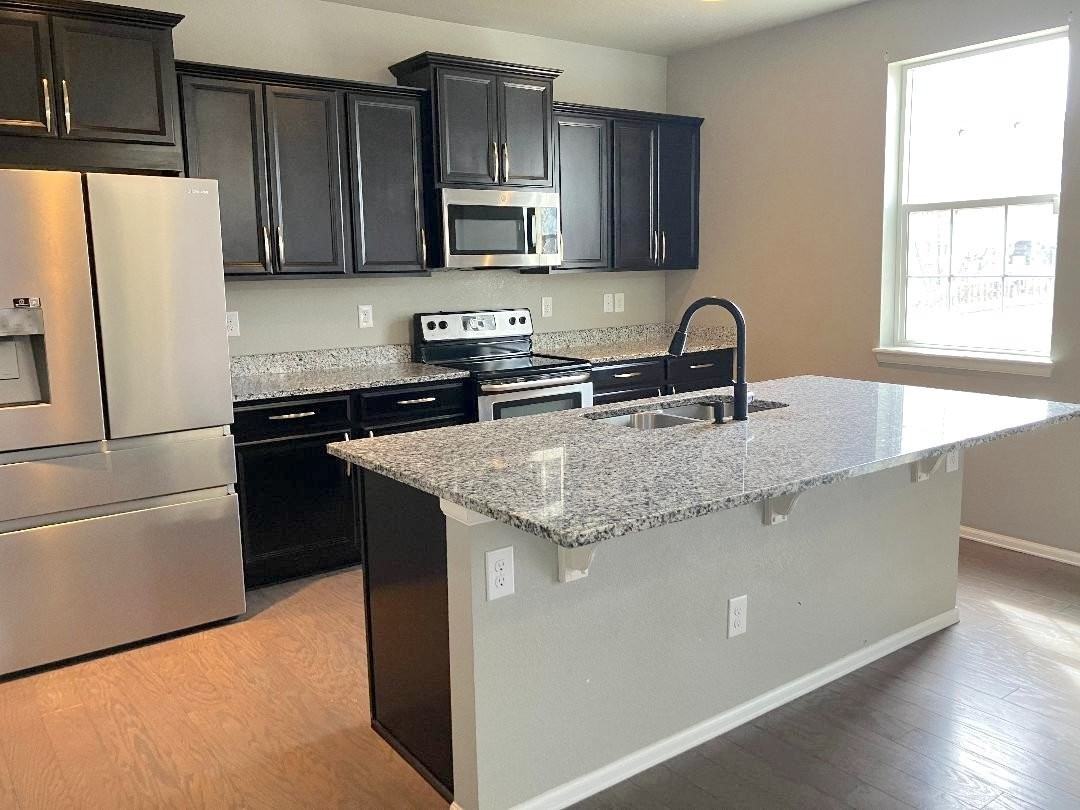 1140 W 170th Ave - Photo 3 of 15