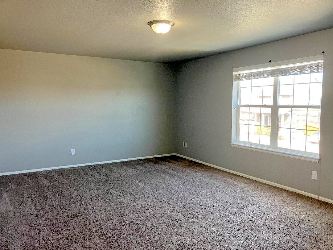 1140 W 170th Ave - Photo 5 of 15