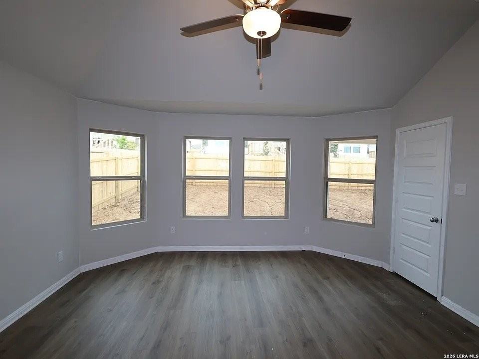 6228 Medina Oasis - Photo 2 of 15