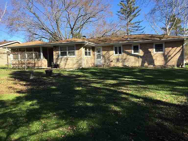 5033 Regent St - Photo 2 of 8