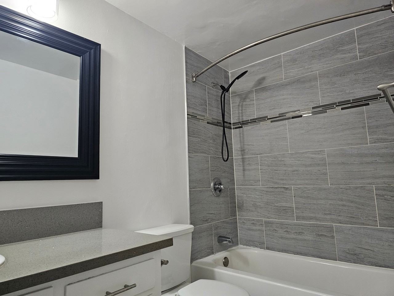 20810 Amie Ave - Photo 6 of 21
