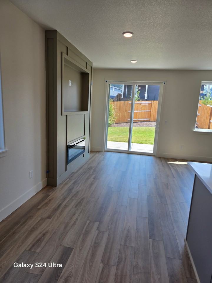16122 Barlow Trail Ln - Photo 2 of 12
