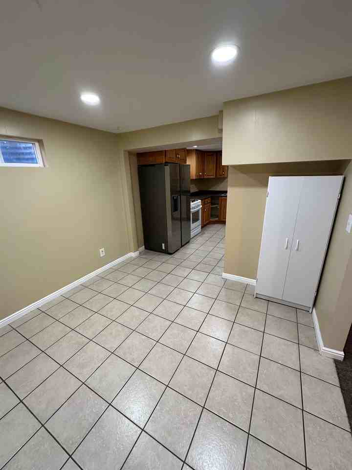 9902 S Sego Lily Dr - Photo 5 of 20