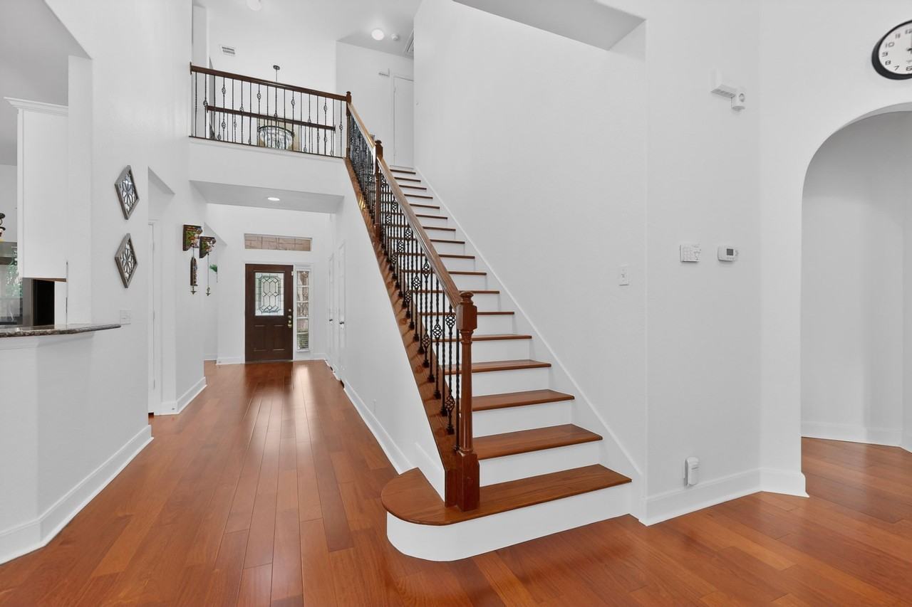 2659 Salorn Way - Photo 4 of 20