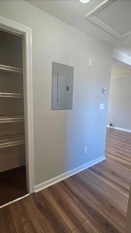 129 Main St #B - Photo 6 of 12