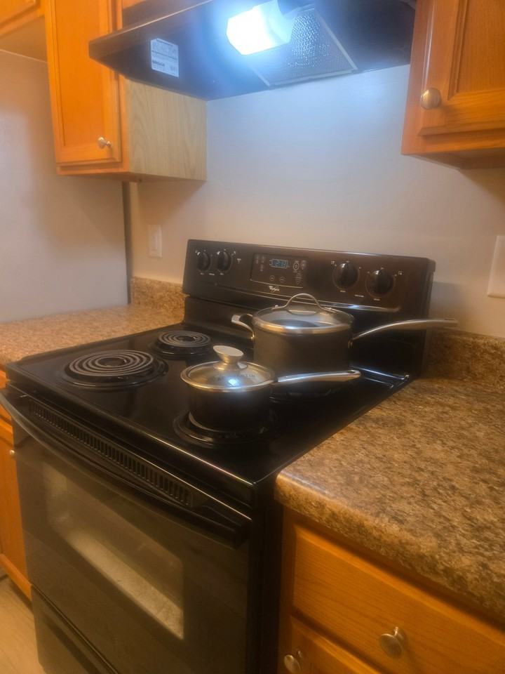 73 Place Fontaine #73 - Photo 6 of 18