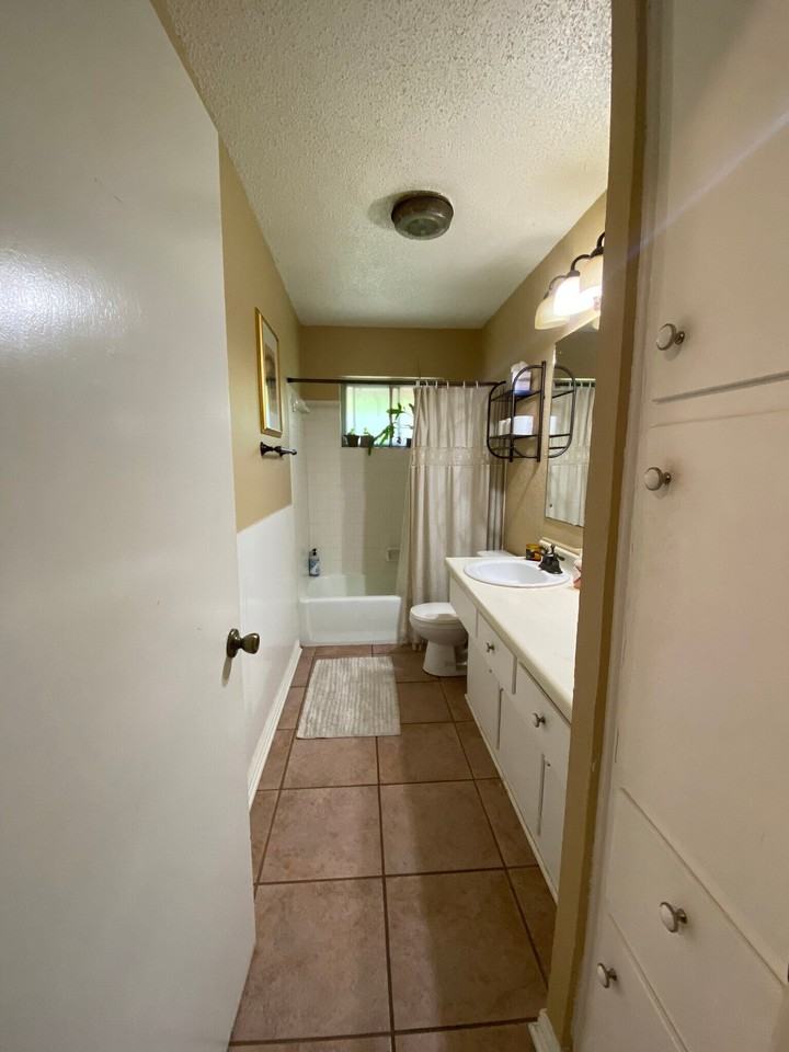 2512 Berwyn Cir - Photo 5 of 12