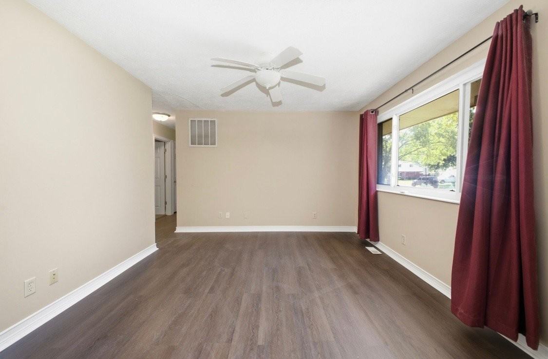 510 W Market St - Photo 3 of 20