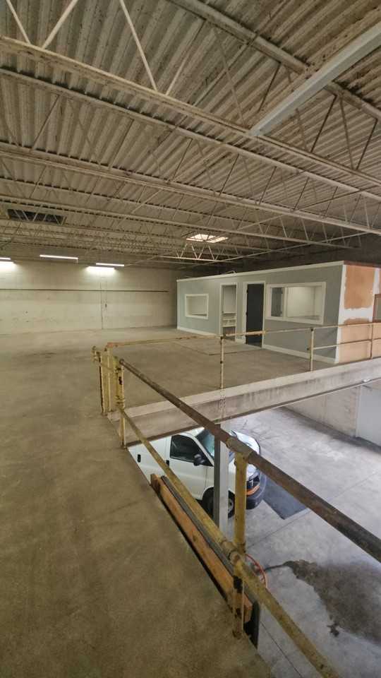 5120 Richmond Rd - Photo 5 of 7