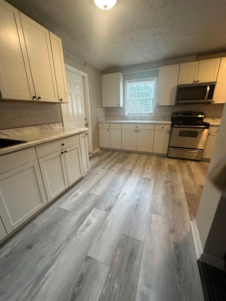 826 Burns Walk Ct Nw - Photo 5 of 13