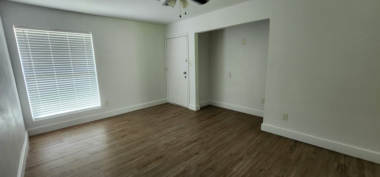 1312 Bennett Dr - Photo 5 of 9