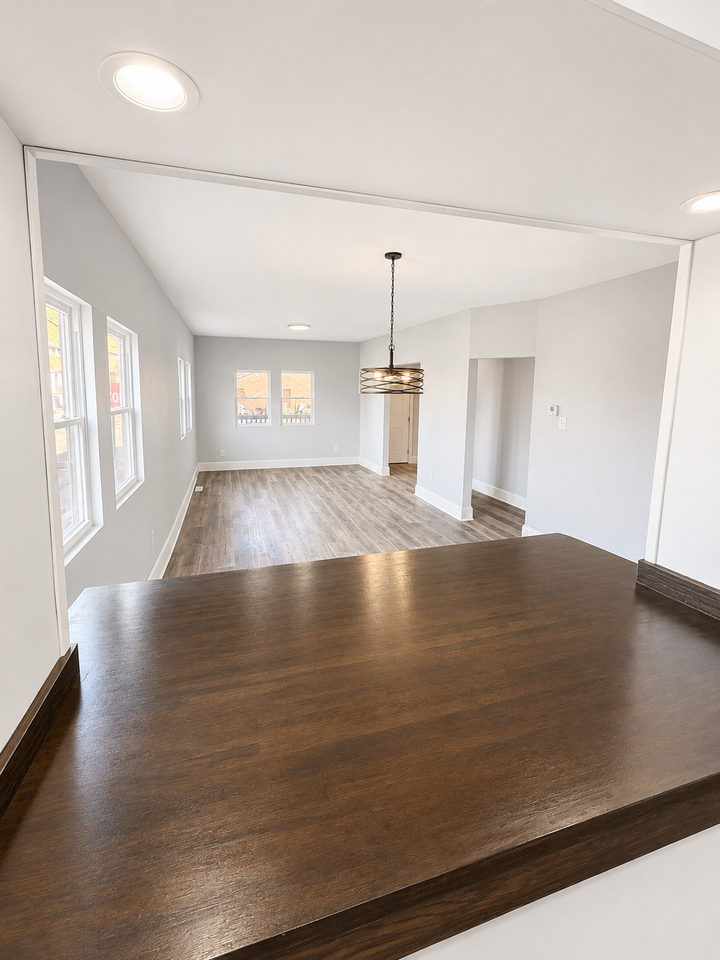 569 4th Avenue - Photo 4 of 10
