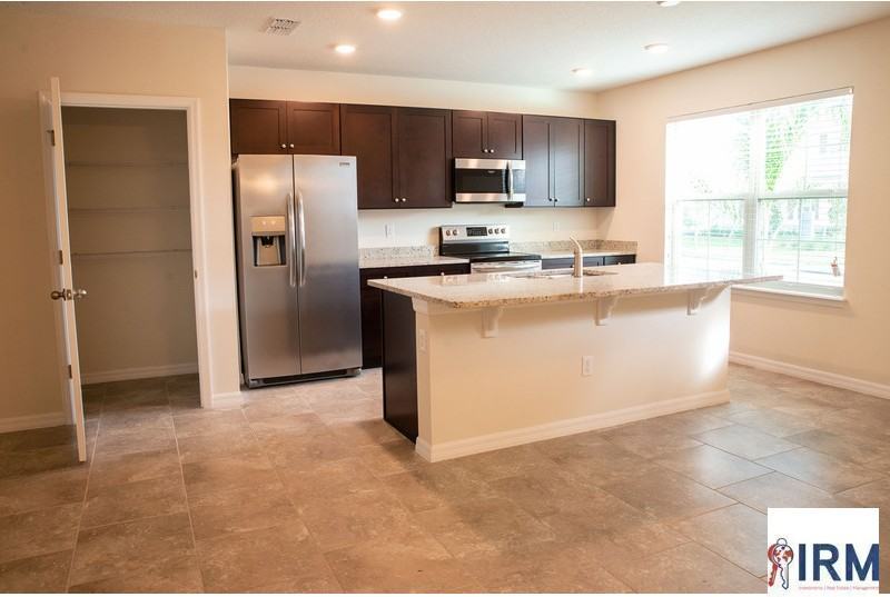 9555 Amber Chestnut Way - Photo 5 of 13
