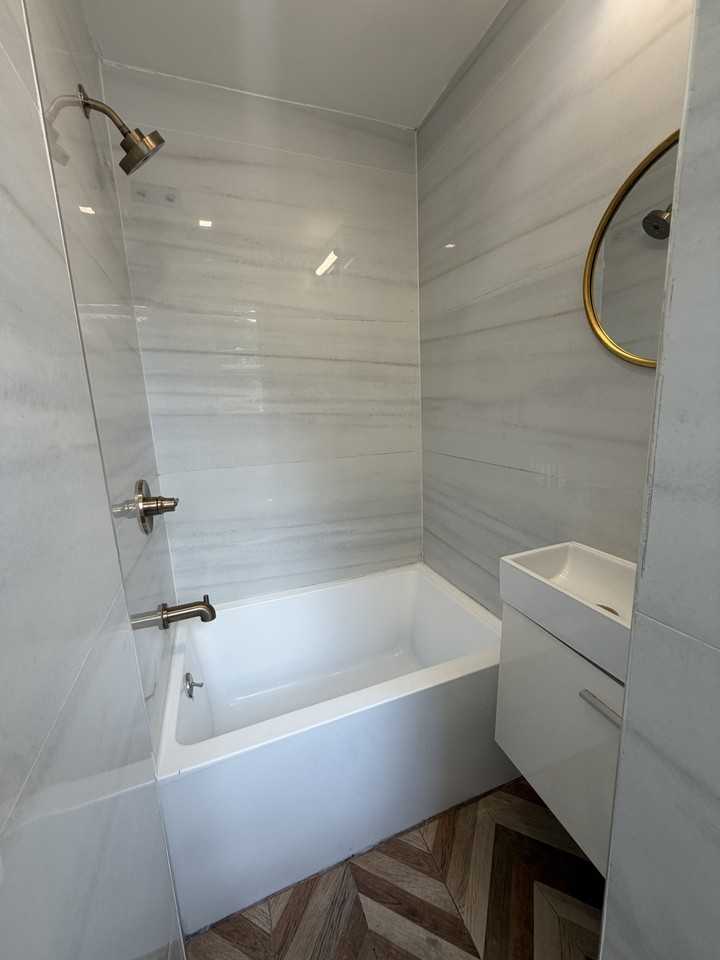 28 Dales Ave #3 - Photo 6 of 8