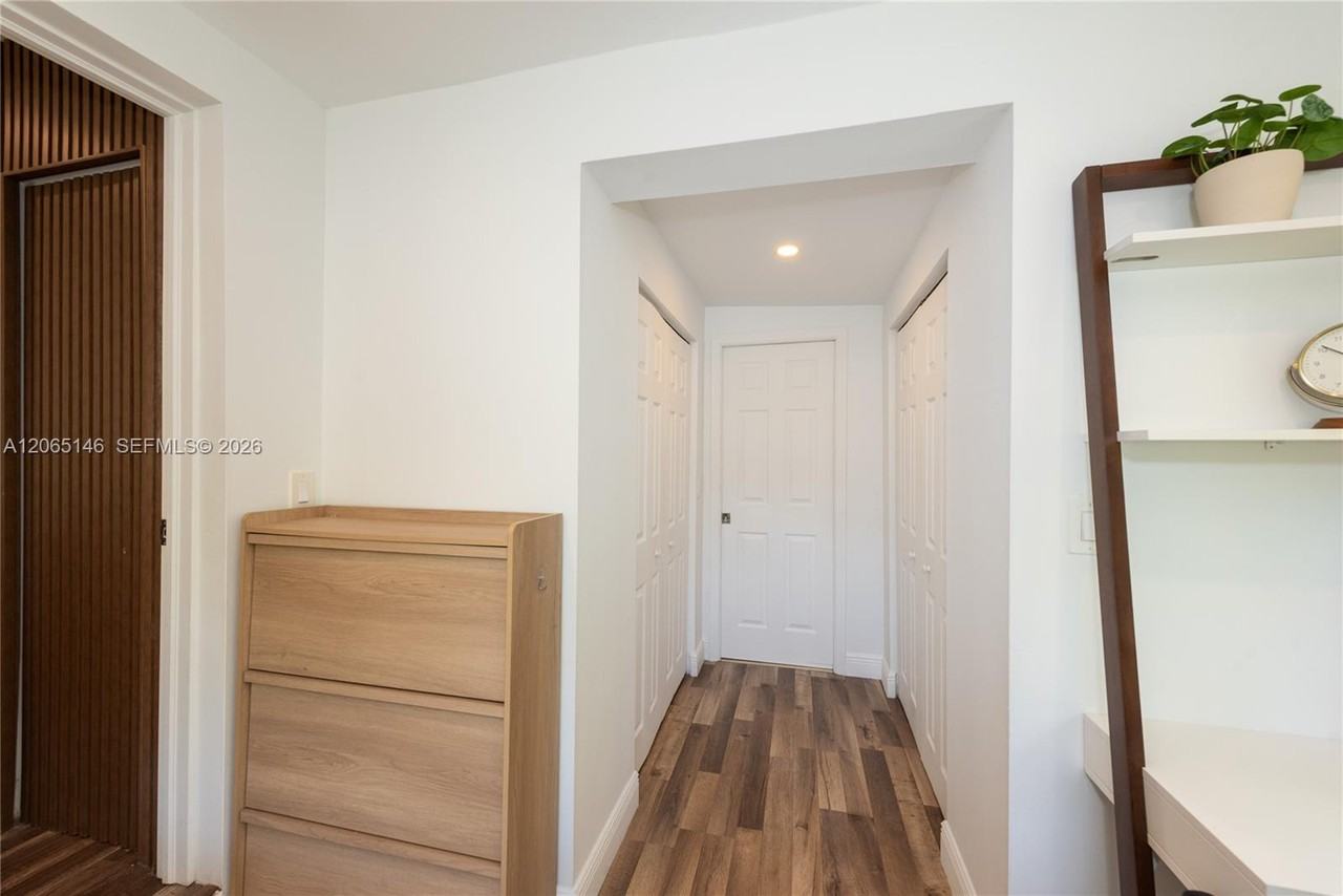 1450 Sw 20th Ave #NA - Photo 7 of 20