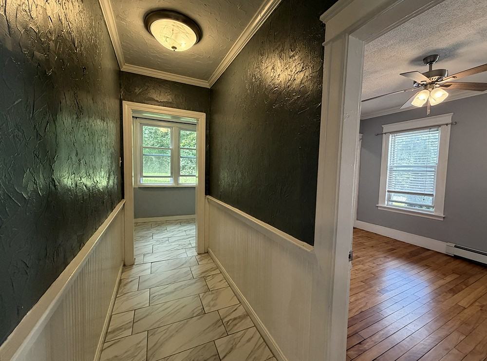 20 Creston St #1 - Photo 3 of 16