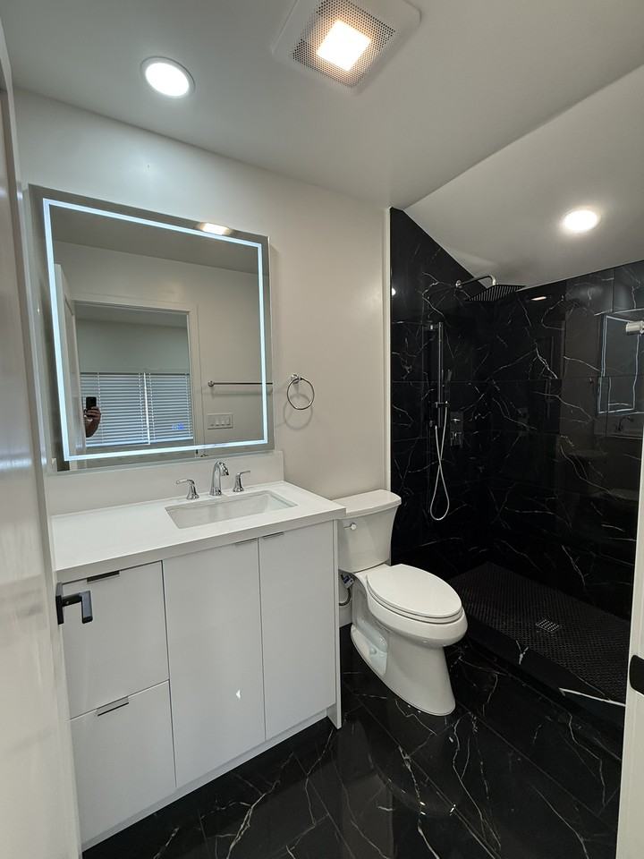 14962 Rolling Ridge Dr #MAIN - Photo 5 of 18