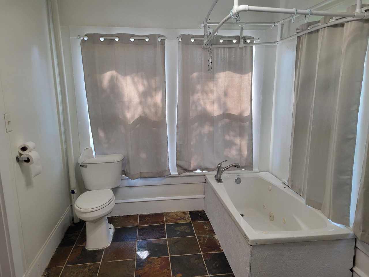 606 E Avenue C #NA - Photo 7 of 14