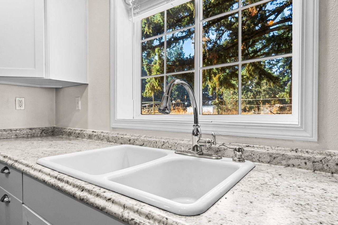 2385 Cascade Hwy Se #1 - Photo 6 of 23