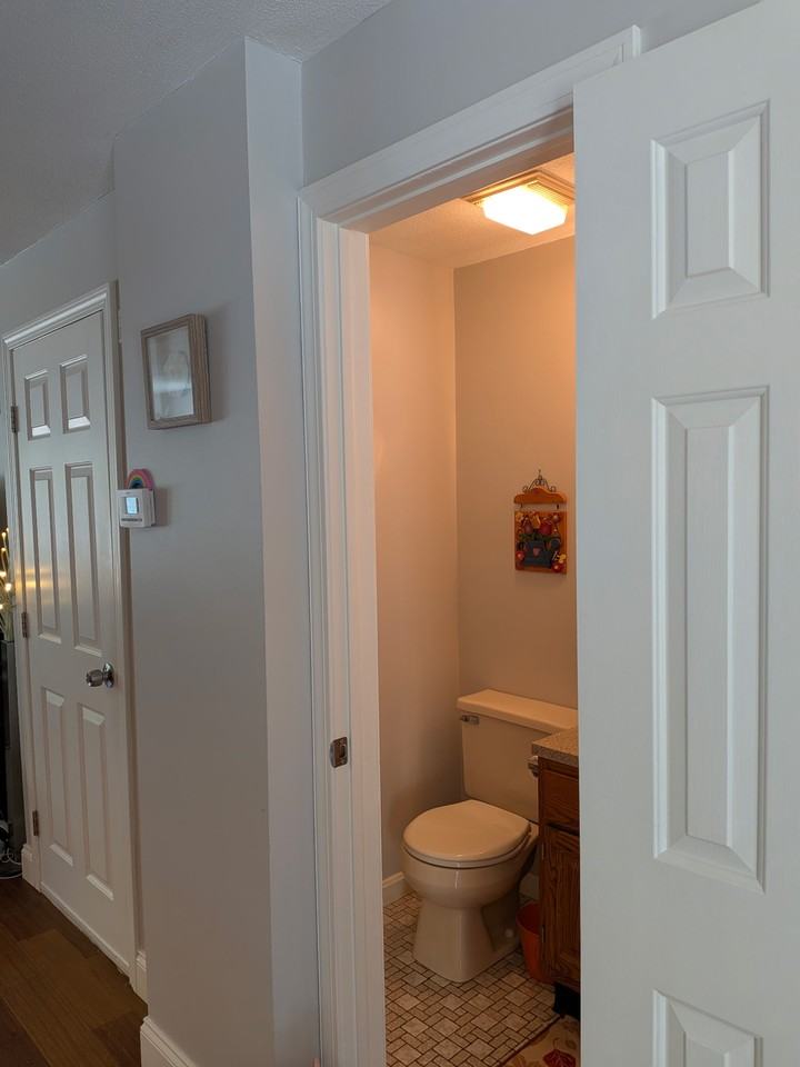 804 Pinewood Dr #804 - Photo 5 of 21