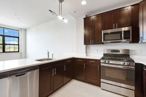 featured image of 136 Oakland Ave