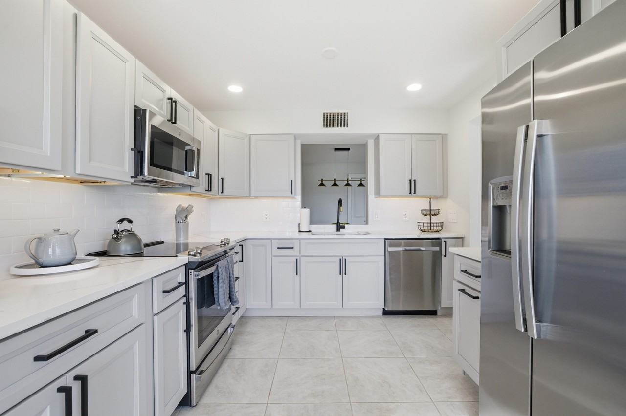 12521 Kelly Sands Way #34 - Photo 5 of 26