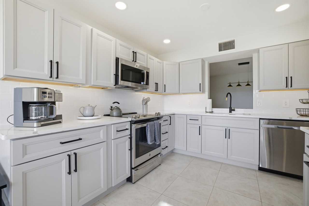 12521 Kelly Sands Way #34 - Photo 6 of 26