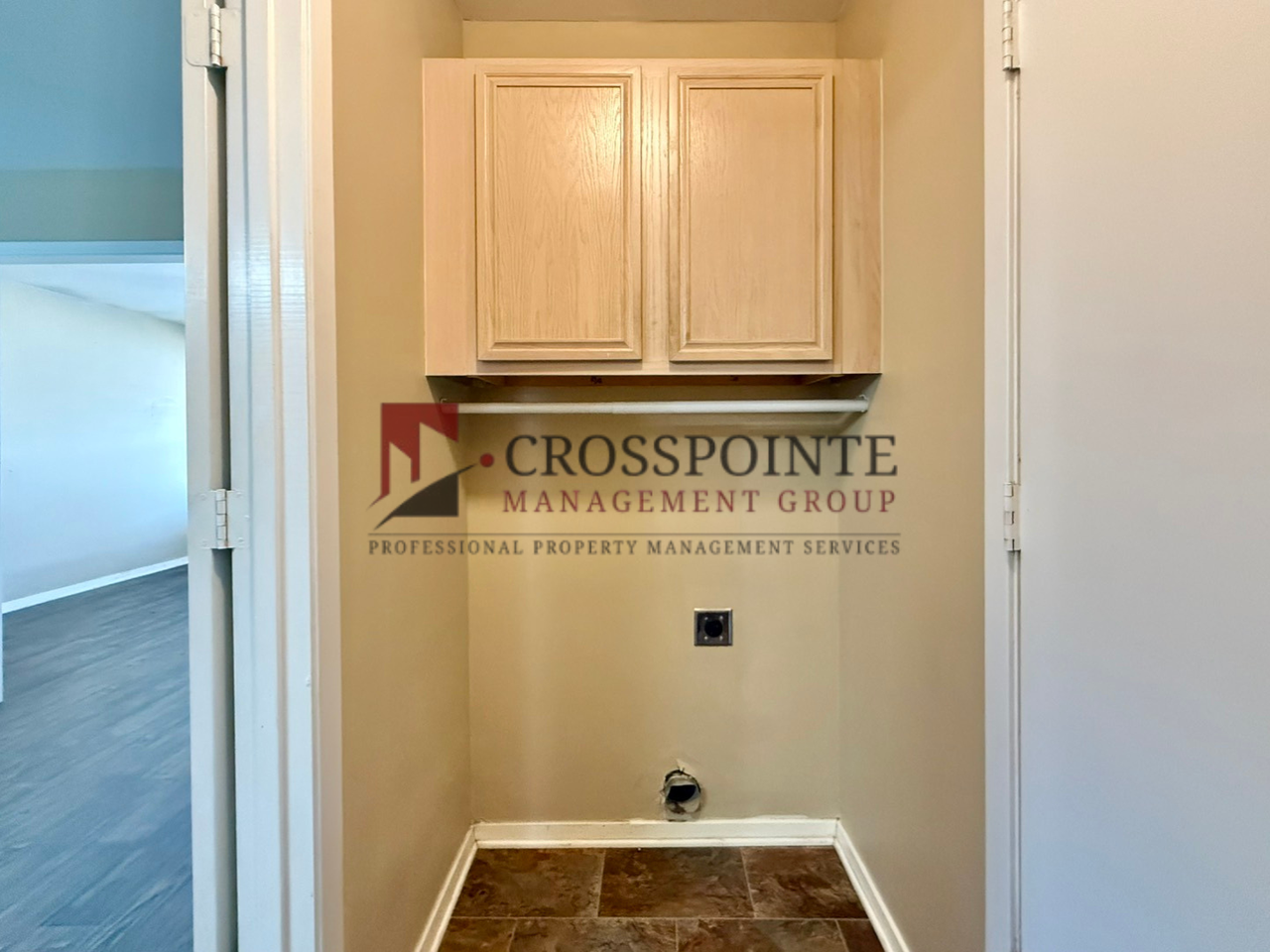211 Willowbrook Ln - Photo 5 of 19