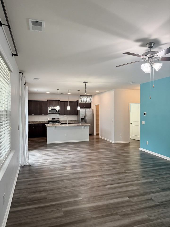 74 Parkside Dr #NA - Photo 3 of 23