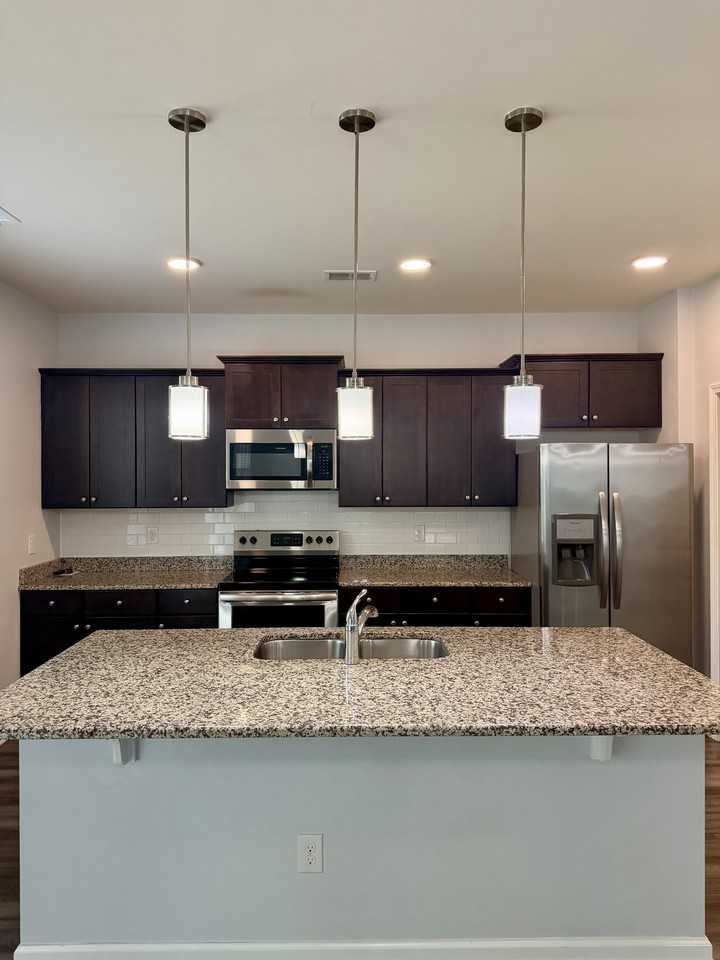 74 Parkside Dr #NA - Photo 5 of 23