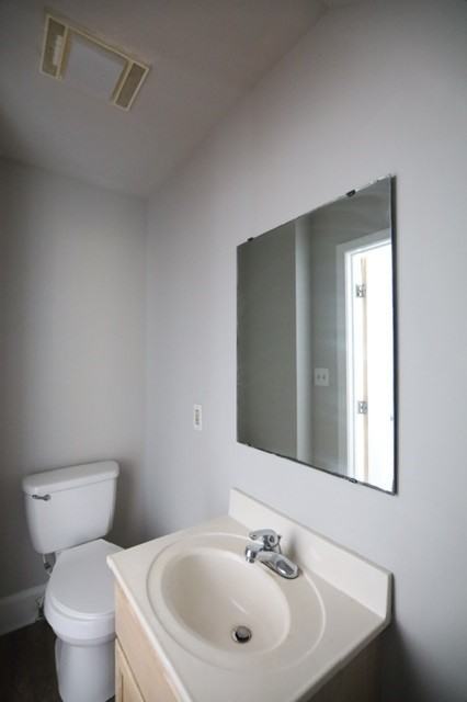 507 Evans St #3 - Photo 6 of 17