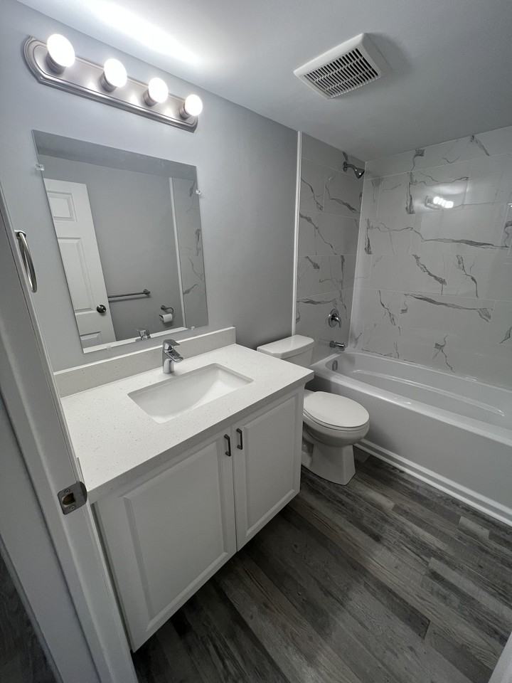 607 Corrigan Crescent #2 - Photo 4 of 26