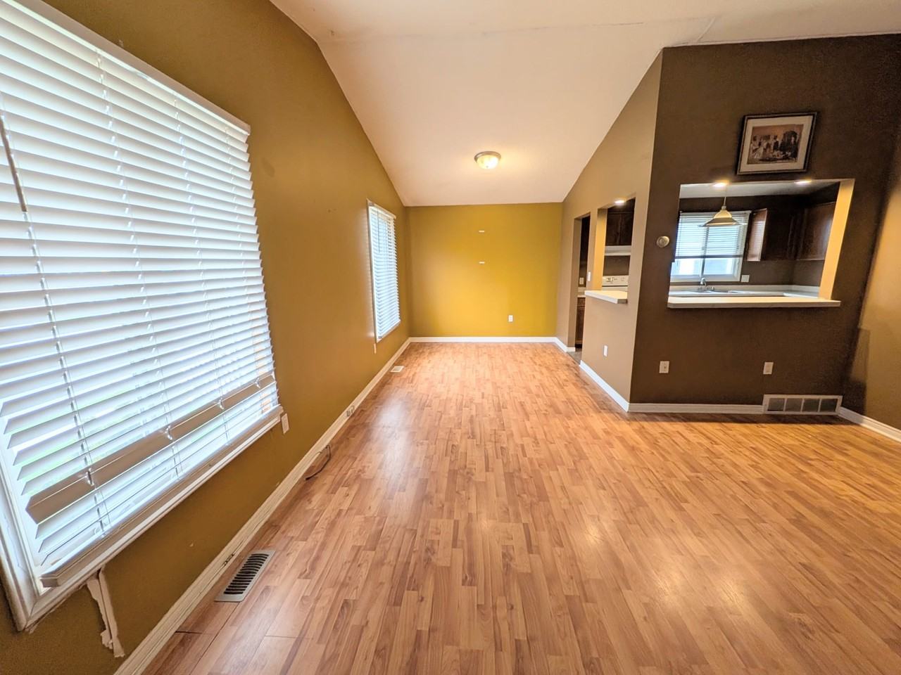 7622 Chorozy Street #Main - Photo 4 of 10