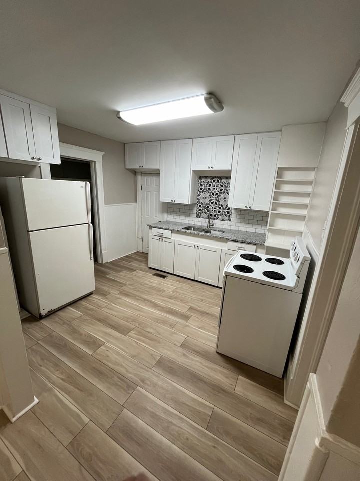 1221 S Saint Francis St #NA - Photo 6 of 10