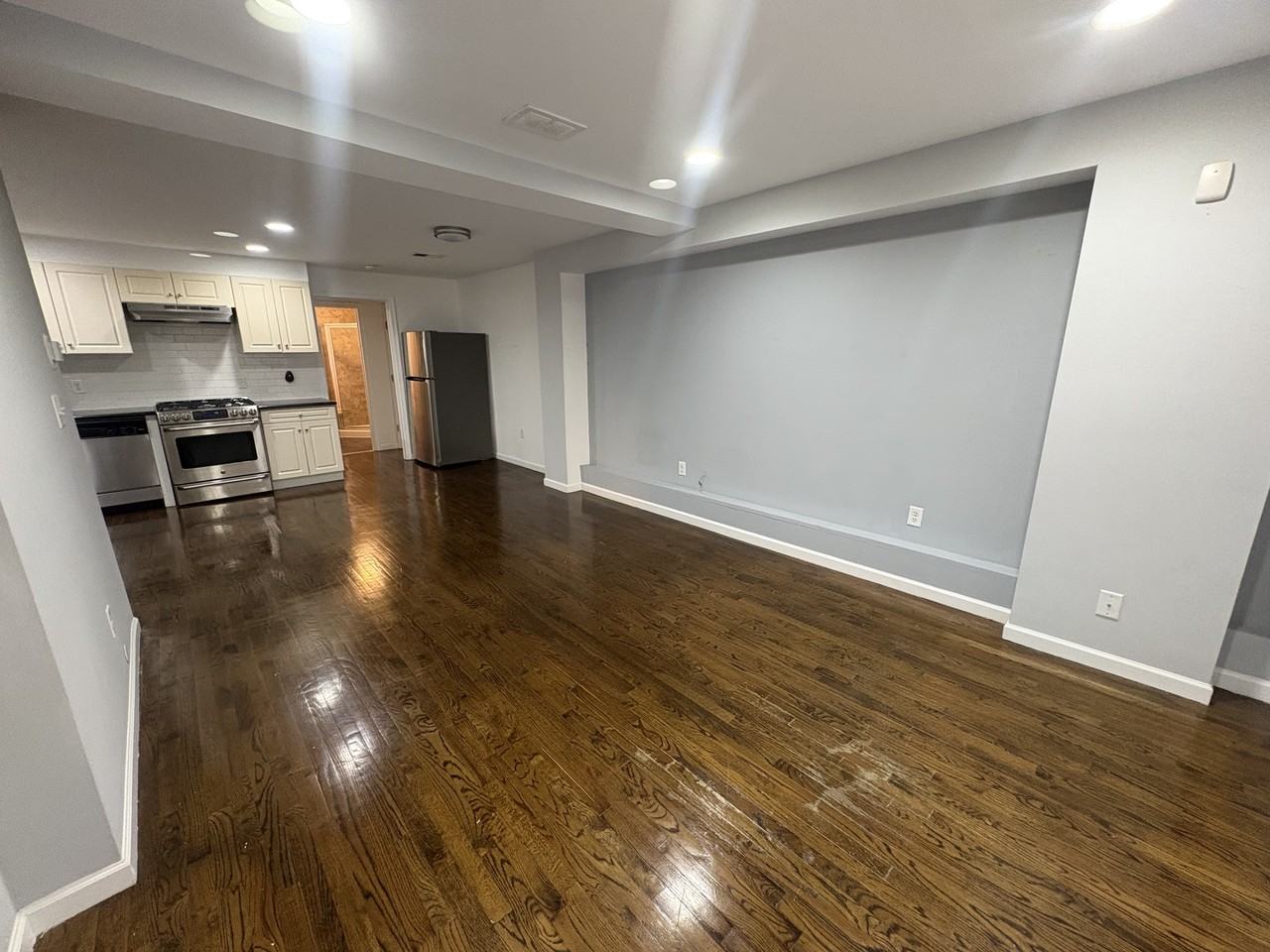 14 Houston Street - Photo 3 of 10