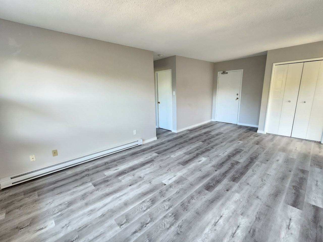 180 Edinburgh Street #304 - Photo 2 of 23