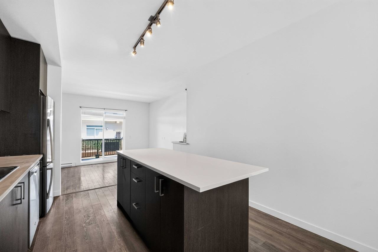 8130 136A Street #D269 - Photo 3 of 20
