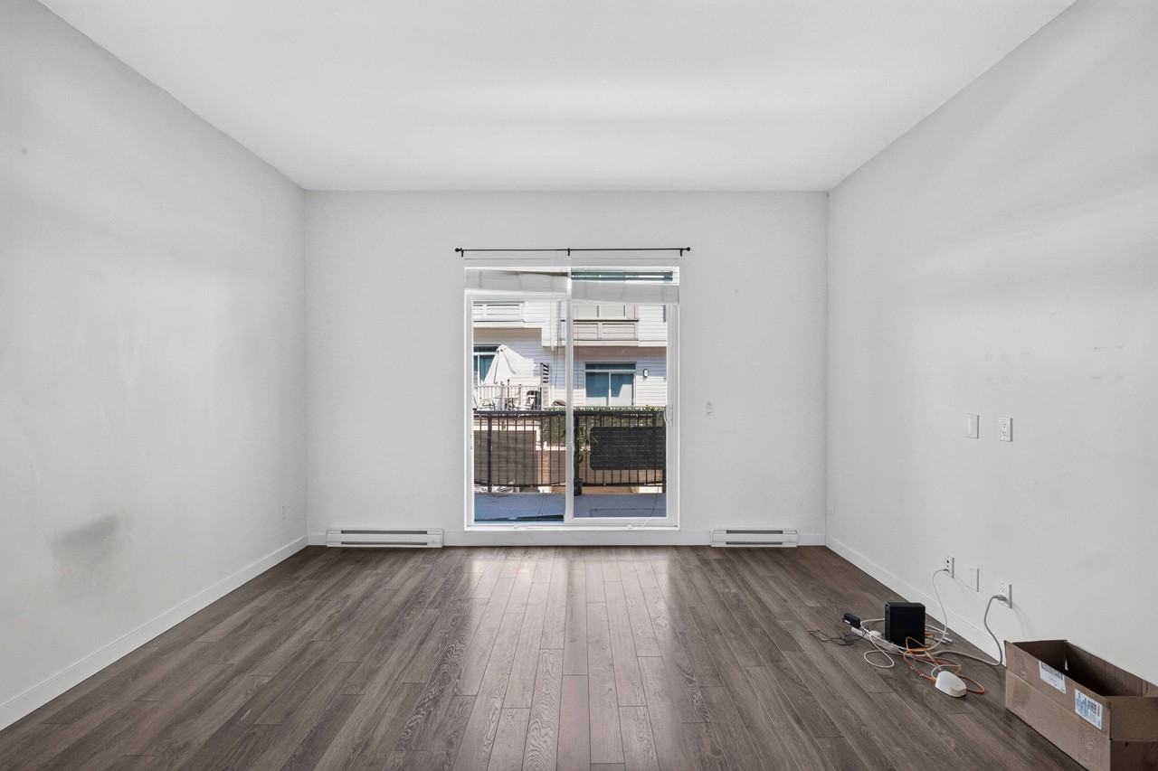 8130 136A Street #D269 - Photo 4 of 20