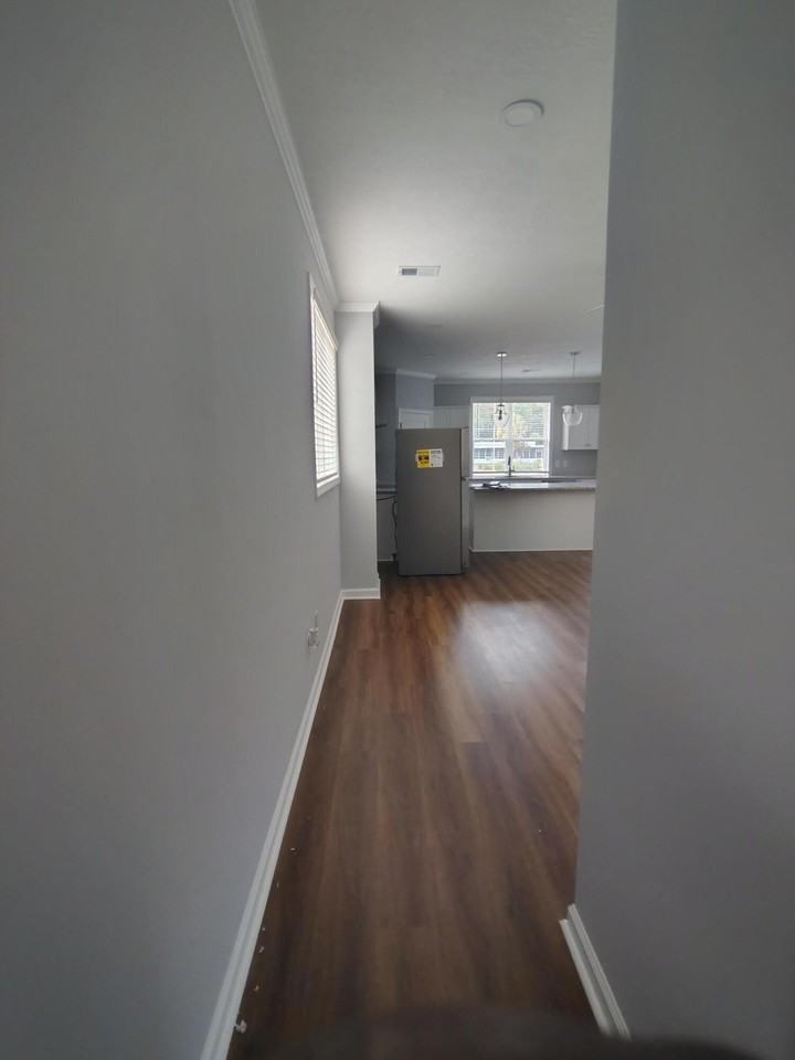 1061 Pinecrest Ave #A - Photo 7 of 27