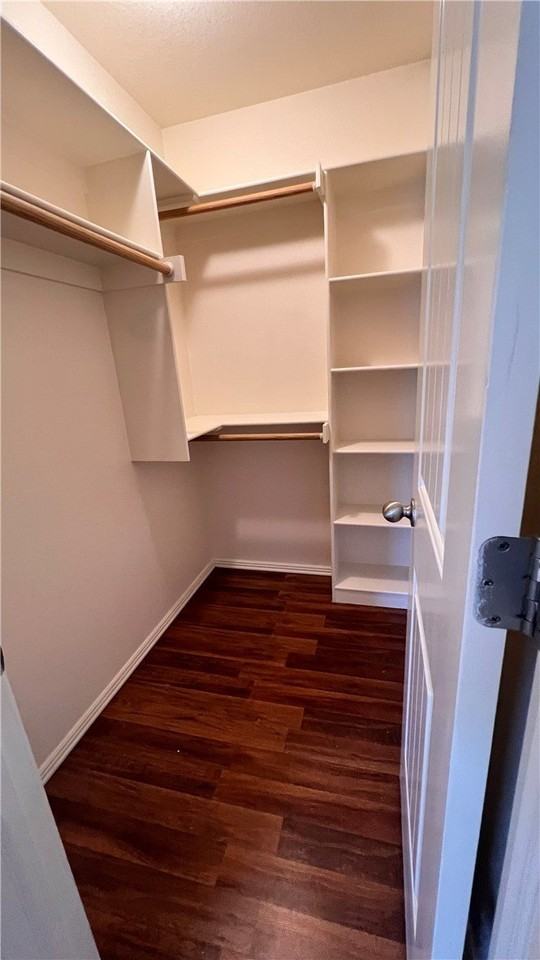 4419 W Pecan St - Photo 7 of 10