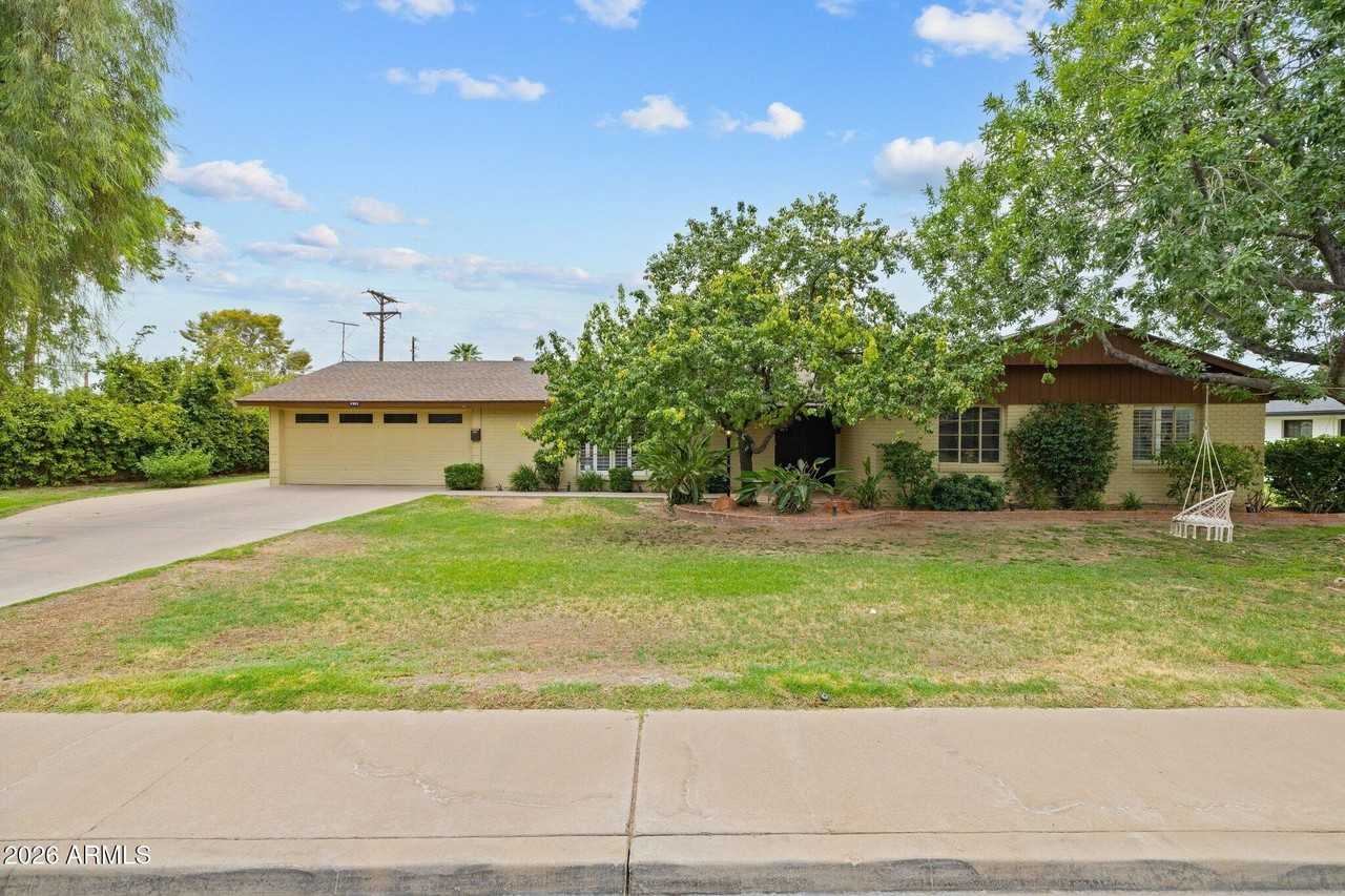 4909 E Flower St - Photo 7 of 18
