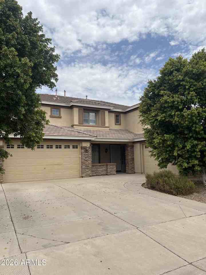 13518 W Verde Ln