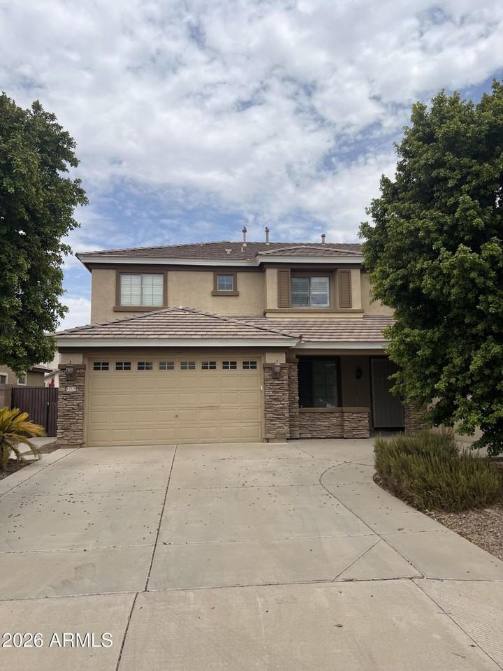 13518 W Verde Ln - Photo 2 of 15