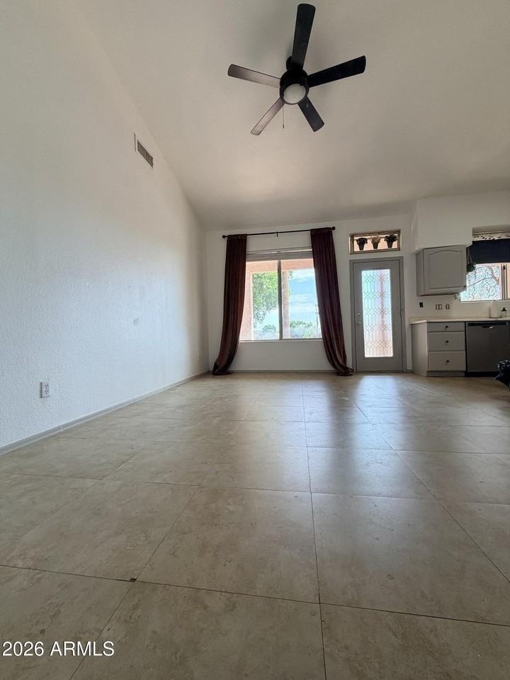 5215 W Tonopah Dr - Photo 5 of 26