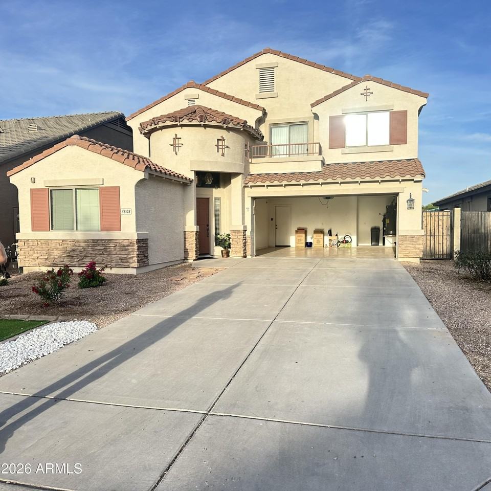 38103 N Bonnie Ln - Photo 2 of 19