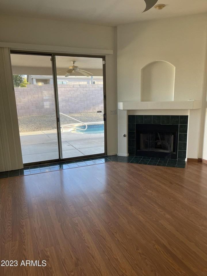 4722 E Chisum Trl - Photo 6 of 12